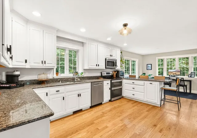Homes for sale in Wrentham, MA | 40 Flannery Ln, Wrentham, MA 02093 | MLS# 73546827