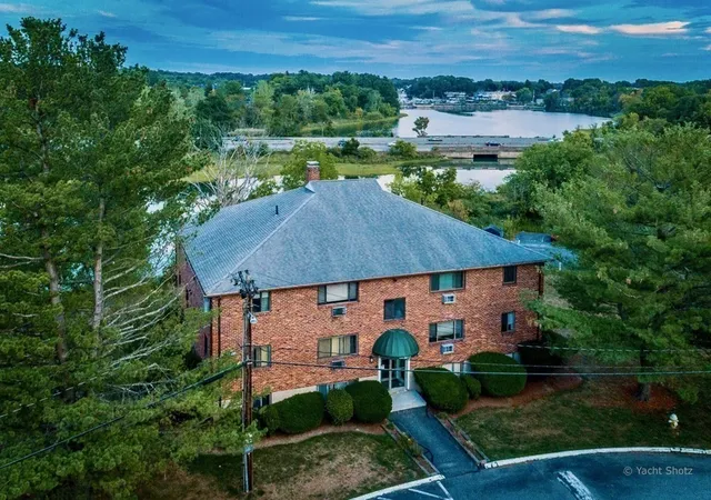 1st image of 36 Bayview Terrace #4, Danvers, MA 01923 | MLS# 73563275