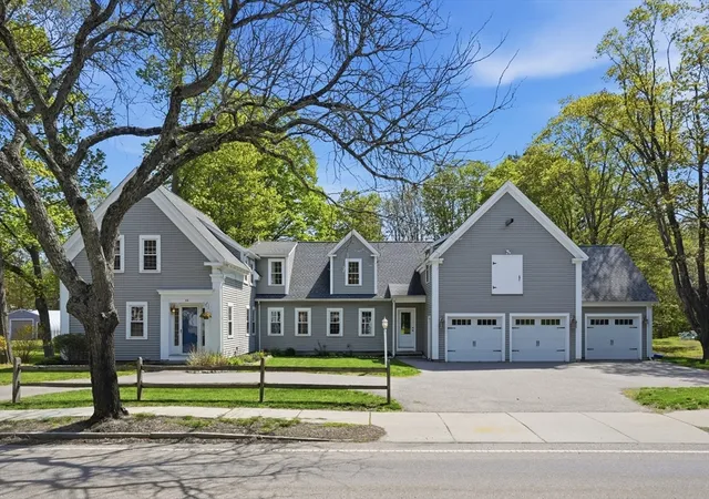 Homes for sale in Holliston, MA | 55 Concord St, Holliston, MA 01746 | MLS# 73512715