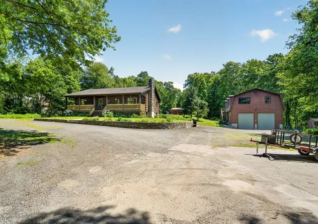1st image of 51 Bryant St, Berkley, MA 02779 | MLS# 73531135