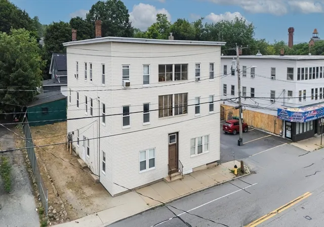 4th image of 52 Bemis Rd, Fitchburg, MA 01420 | MLS# 73557326