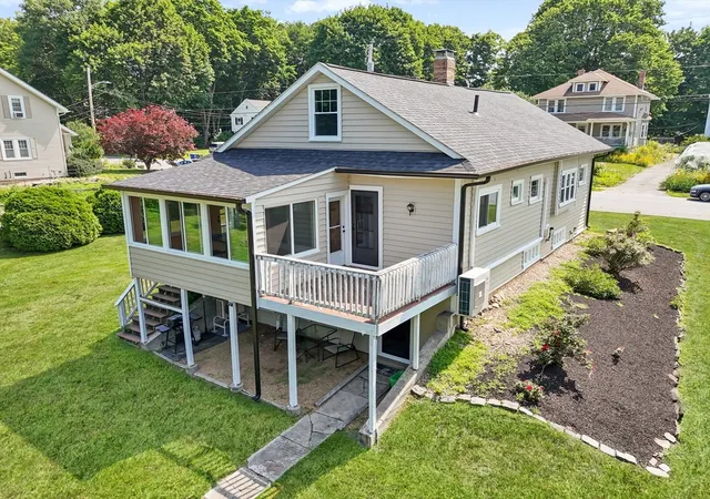 5th image of 48 Sargent Ave, Leominster, MA 01453 | MLS# 73549687