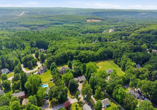 Homes for sale in Shrewsbury, MA | 53 Boylston Cir, Shrewsbury, MA 01545 | MLS# 73549430