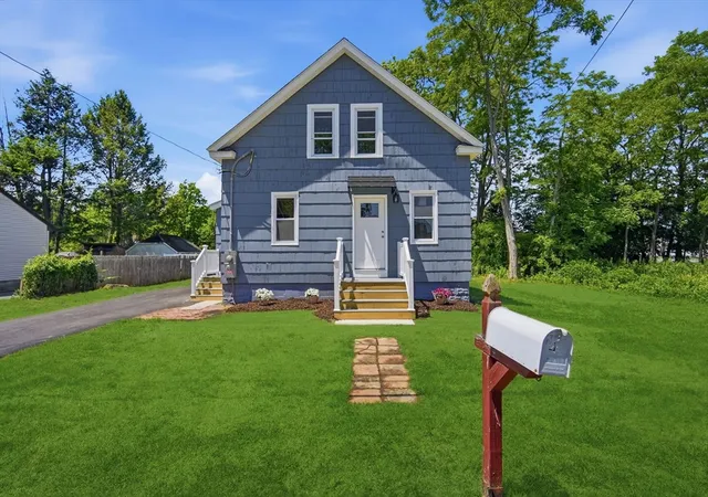Homes for sale in Wilbraham, MA | 4 Wilson St, Wilbraham, MA 01095 | MLS# 73532189