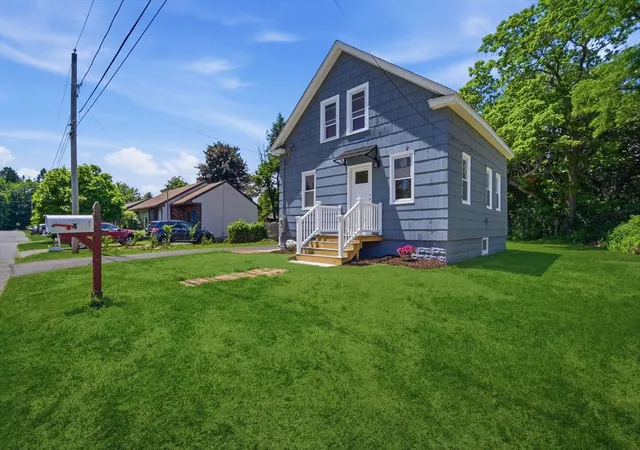 Homes for sale in Wilbraham, MA | 4 Wilson St, Wilbraham, MA 01095 | MLS# 73532189