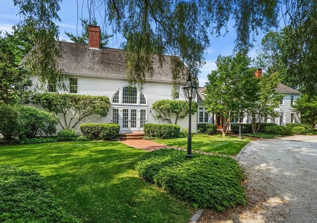 30th image of 8 Green St, Newbury, MA 01951 | MLS# 73553707