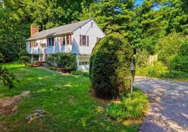 Photo 3 of Single family home for sale at 181 Whitcomb Ave, Littleton, MA 01460 | MLS# 73564815 | Listing updated on 2026-09-18