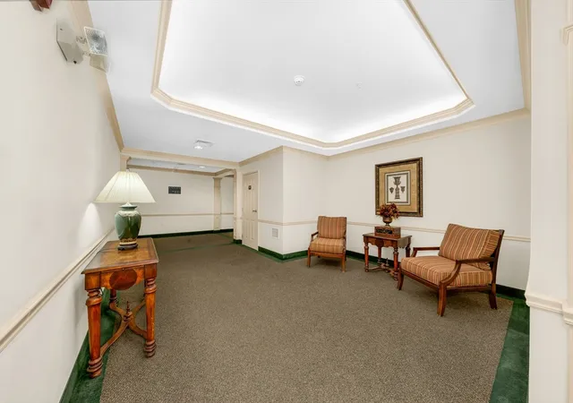 2nd image of 174 Haverhill St, Andover, MA 01810