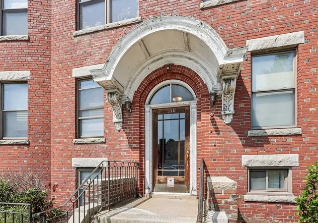 4th image of 550 Main, Malden, MA 02148