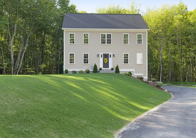 3rd image of 41 Martin Road, Douglas, MA 01516 | MLS# 73534452