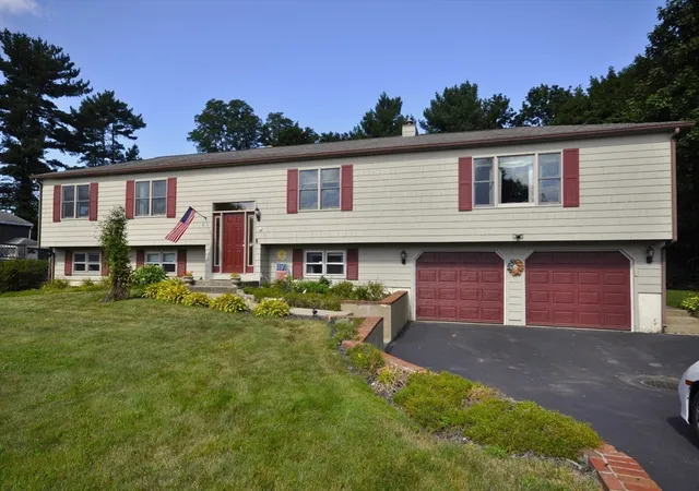 Photo 3 of Single family home for sale at 32 Brenda Ave, East Bridgewater, MA 02333 | MLS# 73565944 | Listing updated on 2026-09-30