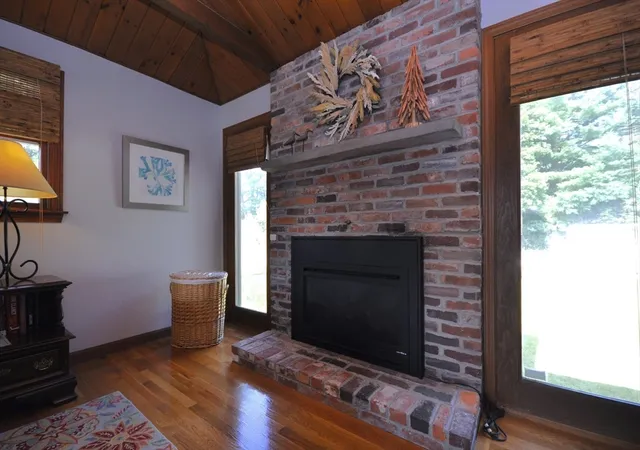 Photo 4 of Single family home for sale at 32 Brenda Ave, East Bridgewater, MA 02333 | MLS# 73565944 | Listing updated on 2026-10-08