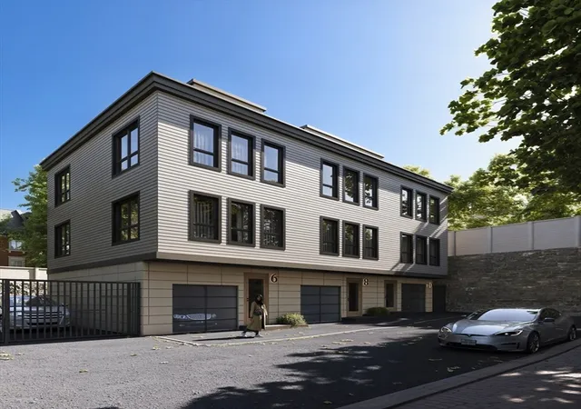 2nd image of 8 Sumner Pl, Boston, MA 02128