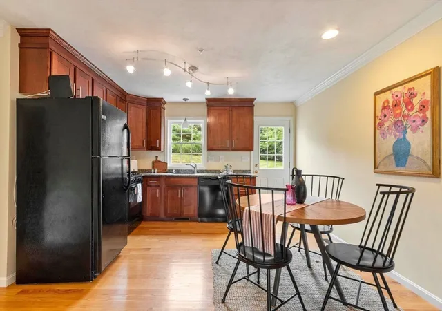 4th image of 8 Bradley Dr #C, Groton, MA 01450 | MLS# 73565989