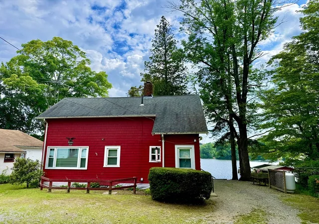 Photo 1 of Single family home for sale at 8 Union Rd, Wales, MA 01081 | MLS# 73550249 | Listing updated on 2026-08-29