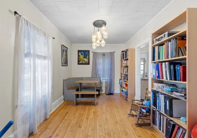 4th image of 116 Liberty St, New Bedford, MA 02740 | MLS# 73536536