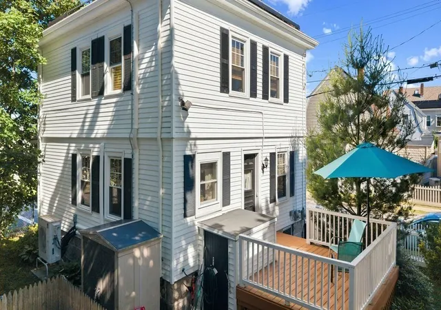 5th image of 116 Liberty St, New Bedford, MA 02740 | MLS# 73536536