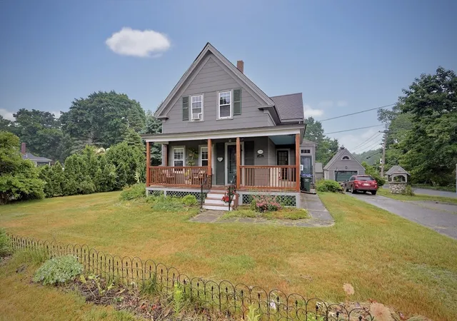 Homes for sale in Hopedale, MA | 387 S Main St, Hopedale, MA 01747 | MLS# 73538577