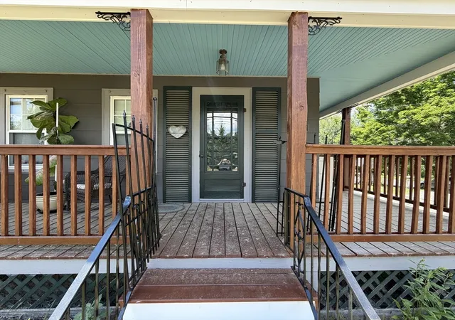 Homes for sale in Hopedale, MA | 387 S Main St, Hopedale, MA 01747 | MLS# 73538577