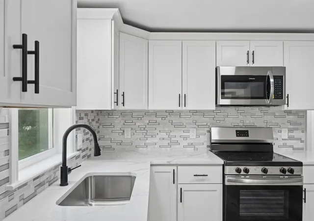 Photo 4 of Sale Pending at 638 Pleasant St, Marlborough, MA 01752 | MLS# 73563015 | Listing updated on 2026-09-03
