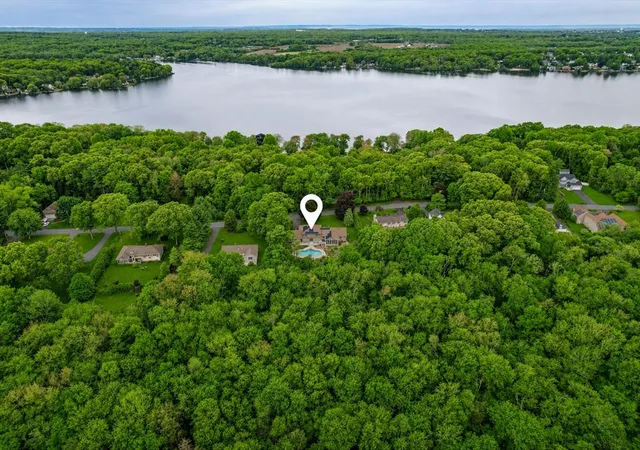 42nd image of 41 Watuppa Rd, Westport, MA 02790 | MLS# 73545200
