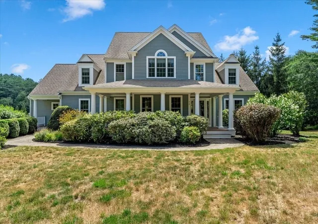 1st image of 92 Cross St, Marshfield, MA 02050 | MLS# 73554782