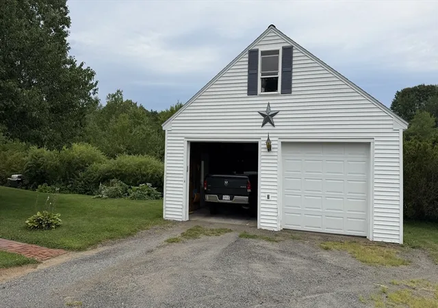 Photo 3 of Sale Pending at 142 W Main St, Spencer, MA 01562 | MLS# 73568067 | Listing updated on 2026-09-01