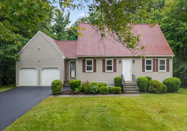 1st image of 29 Rawson Hill Dr, Shrewsbury, MA 01545 | MLS# 73538286