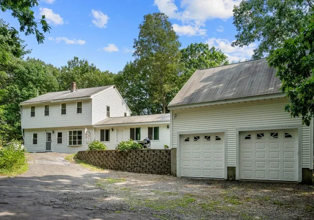 1st image of 287 Haverhill St, North Reading, MA 01864 | MLS# 73562590