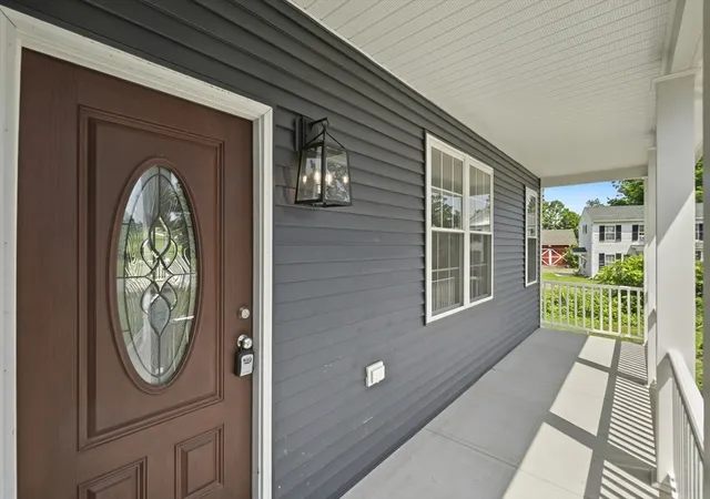 4th image of 375 Fuller St, Ludlow, MA 01056 | MLS# 73552002