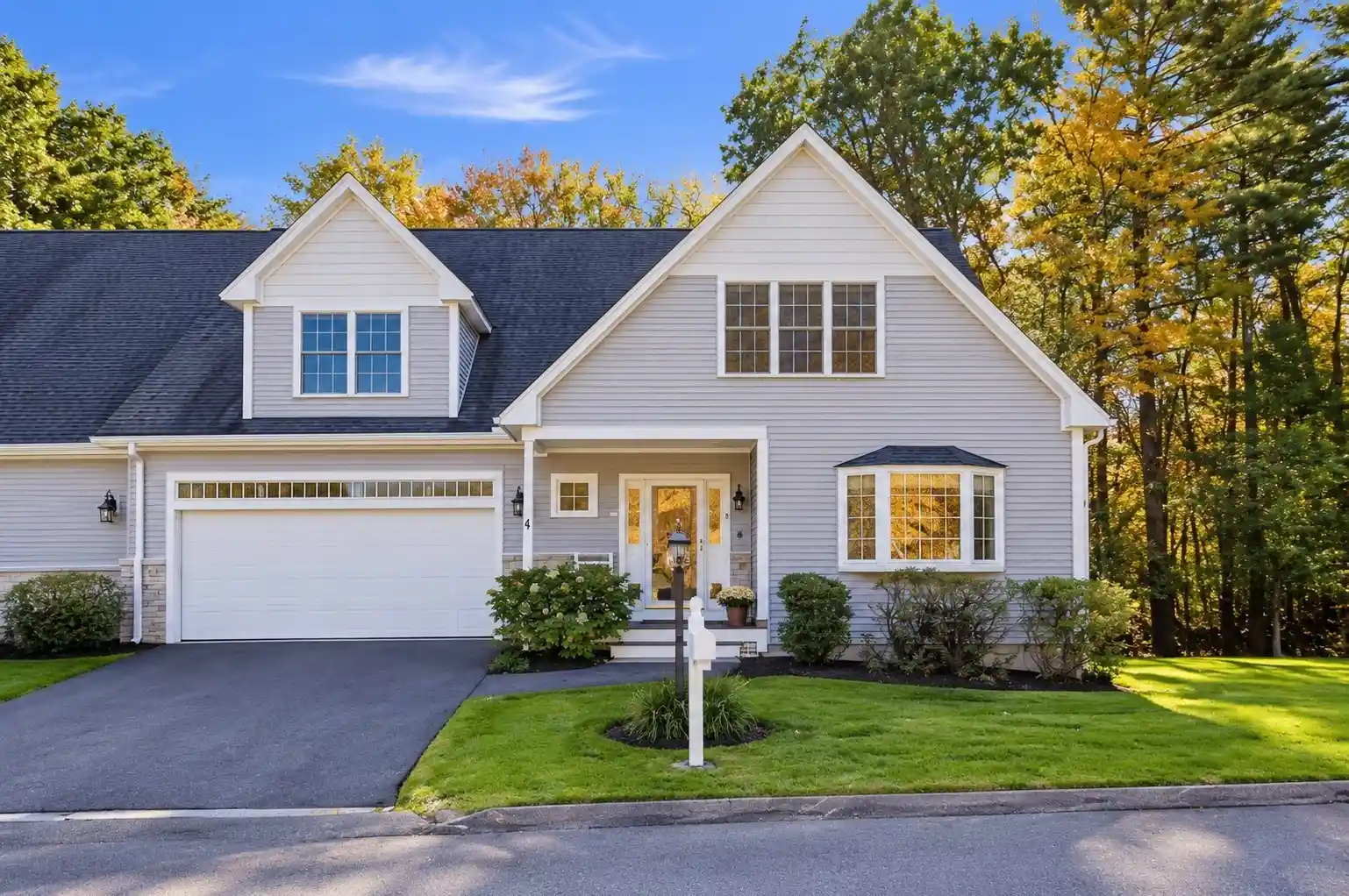 Condo for sale at 4 Midfield Dr #4, Rockland, MA 02370 | MLS# 73594064