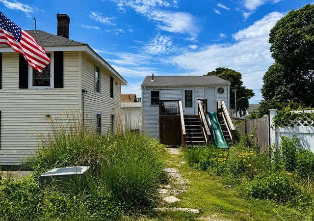 3rd image of 147 /145 Onset Ave, Wareham, MA 02558 | MLS# 73536006