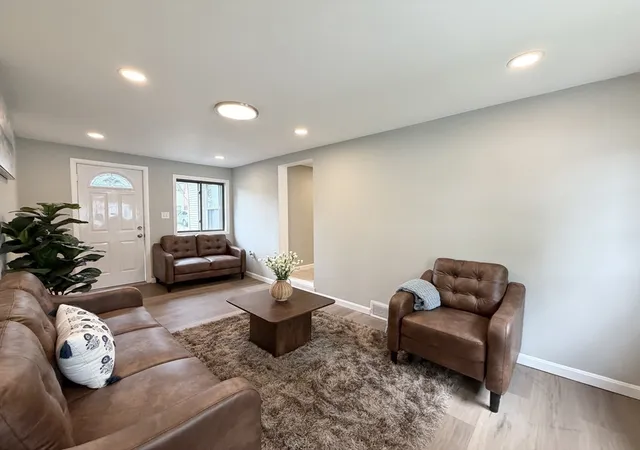 Photo 3 of Sale Pending at 87 Vezina Ave, Leominster, MA 01453 | MLS# 73555914 | Listing updated on 2026-10-02