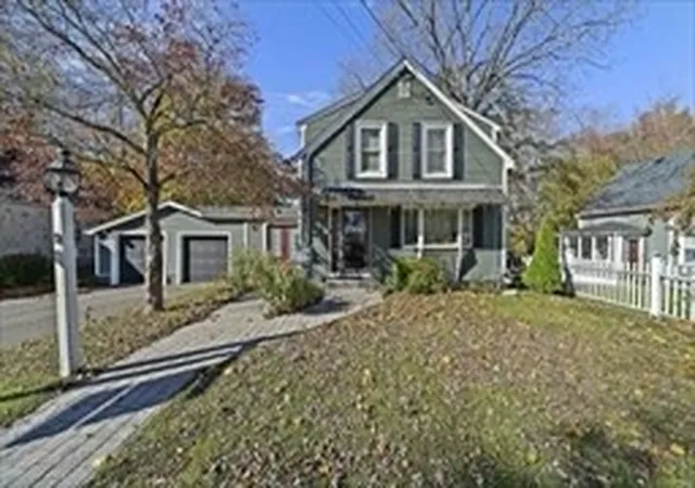 1st image of 53 West St, Middleboro, MA 02346 | MLS# 73547468