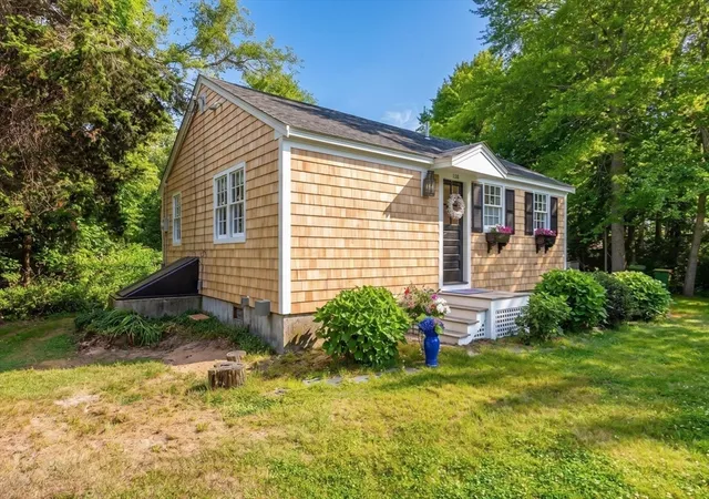 Homes for sale in Brewster, MA | 130 Spring Ln, Brewster, MA 02631 | MLS# 73538885