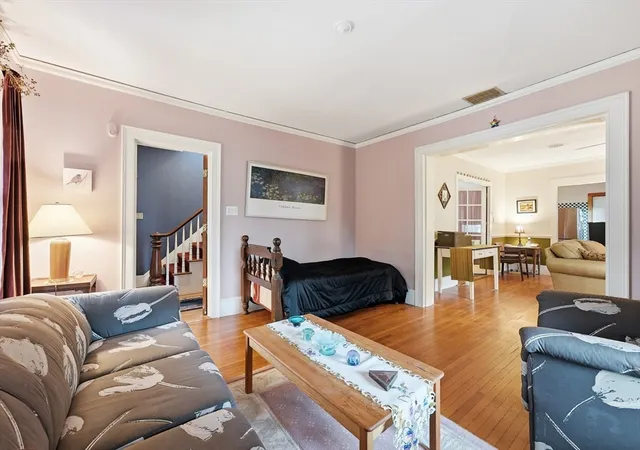 4th image of 25 Garfield St, Greenfield, MA 01301 | MLS# 73554880