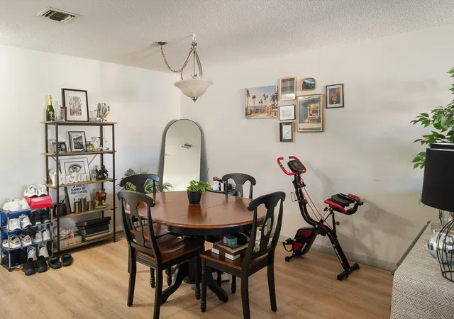 4th image of 404 Broadway #303, Lynn, MA 01904 | MLS# 73553304