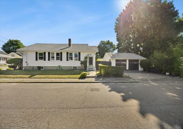 Homes for sale in Taunton, MA | 10 Elizabeth Street, Taunton, MA 02780 | MLS# 73544853