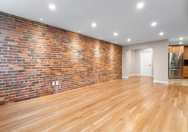 Listing Photo 5 - Condo for sale in building located at 103 Charter St, Boston, MA 02113 - Unit #1
