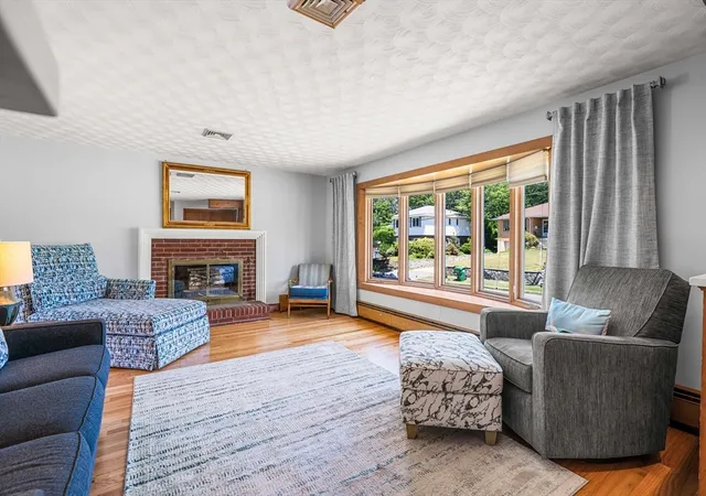 4th image of 43 Doonan St, Medford, MA 02155 | MLS# 73534196