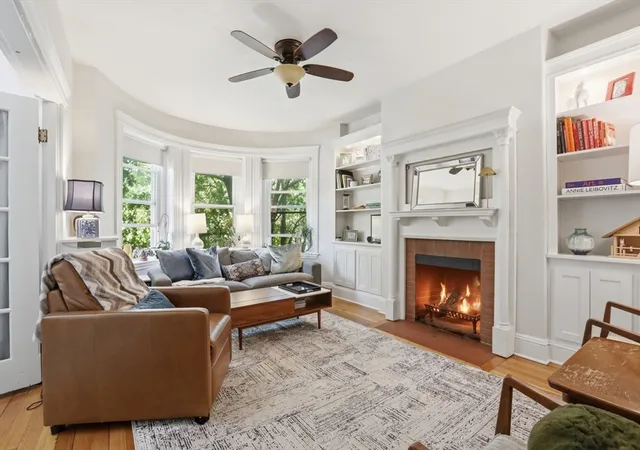 1st image of 1896 Beacon St #PH3, Brookline, MA 02445 | MLS# 73563483