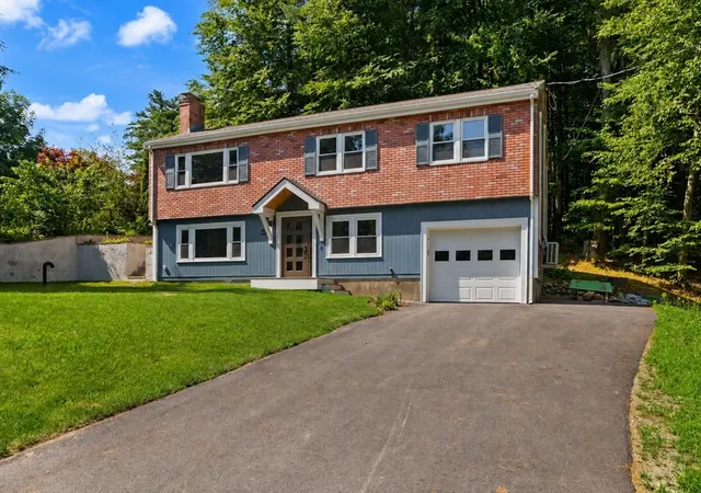 Photo 2 of Single family home for sale at 62 Edgewood Rd, Concord, MA 01742 | MLS# 73549906 | Listing updated on 2026-09-02