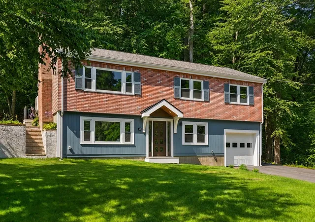 Photo 3 of Single family home for sale at 62 Edgewood Rd, Concord, MA 01742 | MLS# 73549906 | Listing updated on 2026-09-02