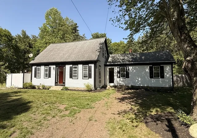 1st image of 36 Spruce, Middleboro, MA 02346 | MLS# 73530129