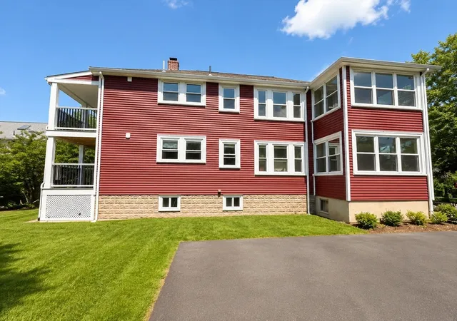 2nd image of 27 Woodleigh Rd, Watertown, MA 02472 | MLS# 73564758