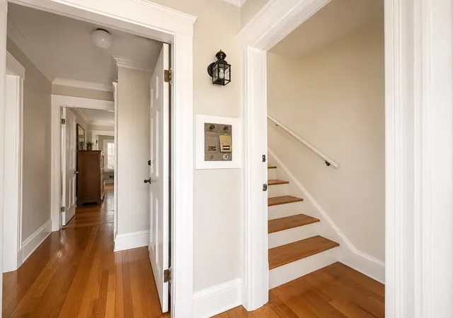 4th image of 27 Woodleigh Rd, Watertown, MA 02472 | MLS# 73564758