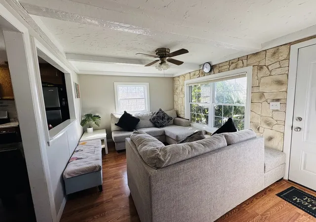 4th image of 936 Centre, Brockton, MA 02302 | MLS# 73516626