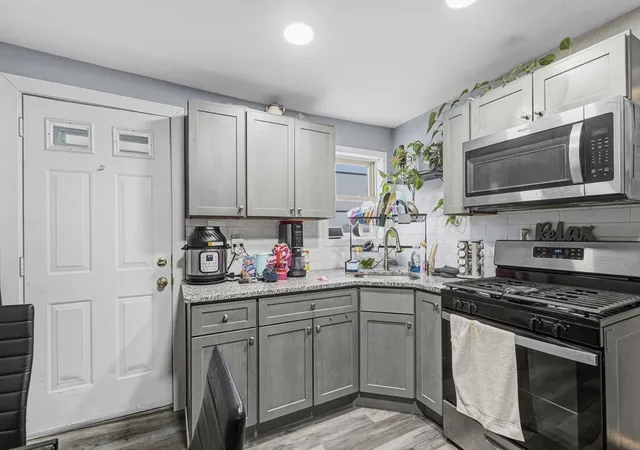 30th image of 144 Choate St, Fall River, MA 02723 | MLS# 73566691