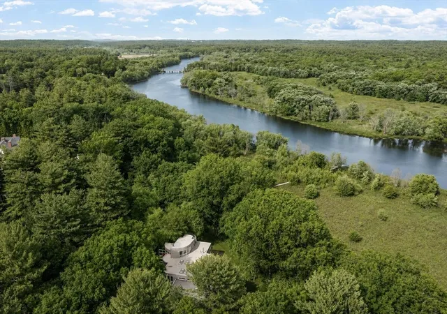 1st image of 389 River Rd, Carlisle, MA 01741 | MLS# 73531988