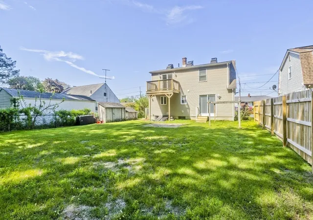 Homes for sale in Springfield, MA | 105 Mazarin St, Springfield, MA 01151 | MLS# 73526599